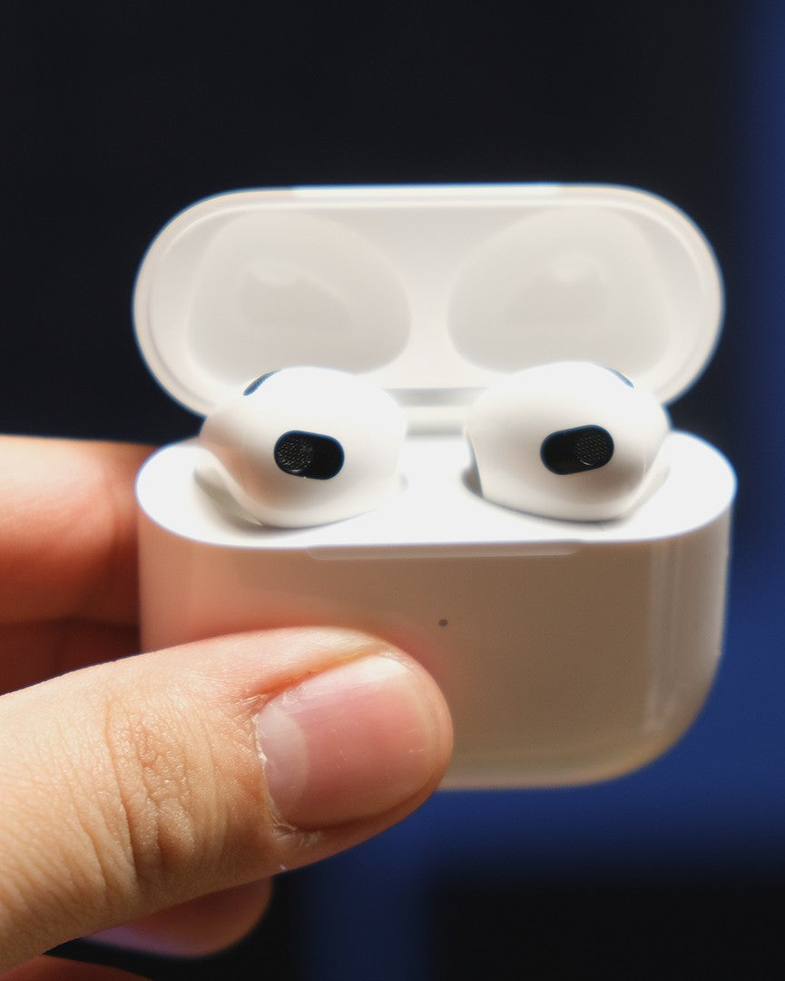 AIRPODS 4TH